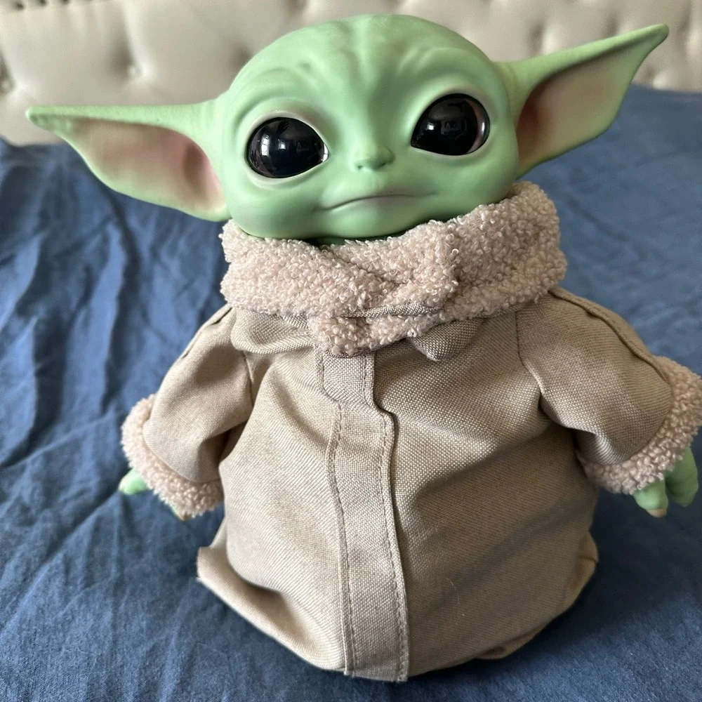 The Child 11 Inch Doll Baby Yoda Grogu‎ Mattel Star Wars Mandalorian Plush